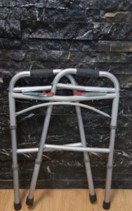 واکر تاشو ساده پین دار